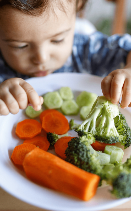 Jak zachęcić niejadka do jedzenia warzyw?